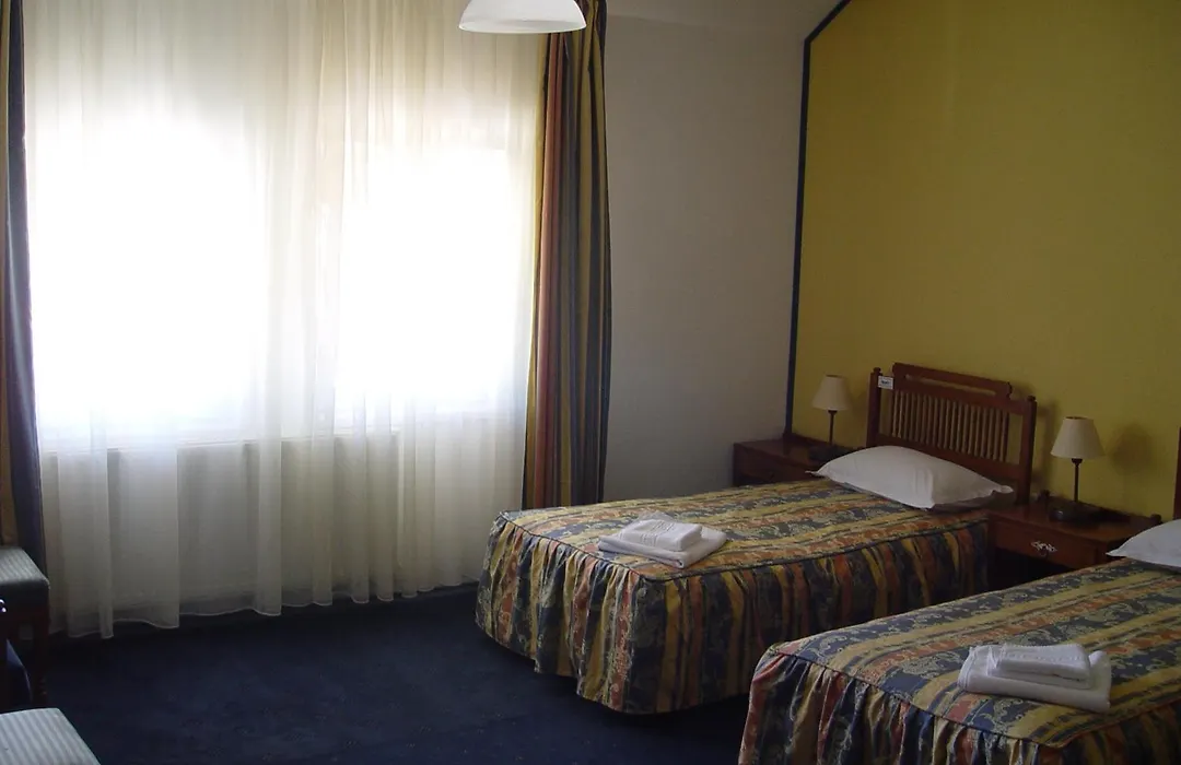 Hotel Astra-1